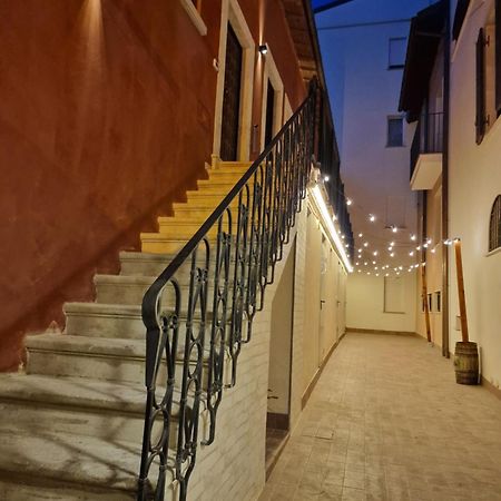 Vagabondando Travel House LʼAquila Exterior foto